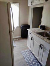 613 SW Lincoln St in Topeka, KS - Building Photo - Building Photo