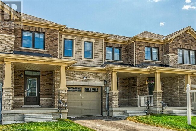 101 Selection Hts in Thorold, ON - Building Photo - Building Photo