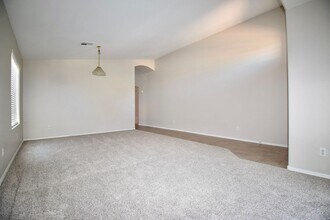 13407 W Ventura St in Surprise, AZ - Building Photo - Building Photo