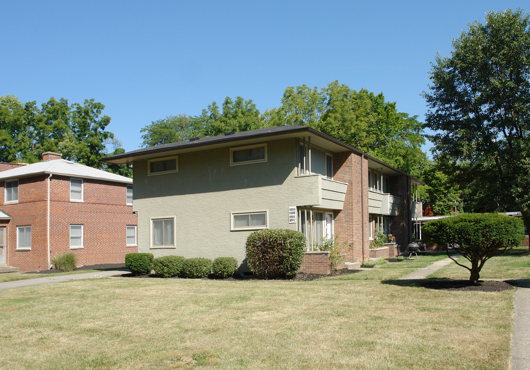 1002-1008 Hilo Ln in Columbus, OH - Building Photo