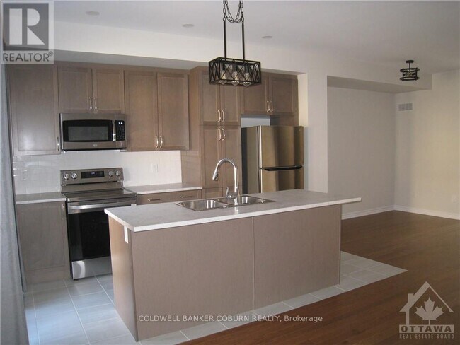114 Patchell Pl in Ottawa, ON - Building Photo - Building Photo