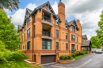 Ardleigh Condominiums in Ardmore, PA - Building Photo - Building Photo