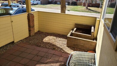 818 S Terry St in Longmont, CO - Building Photo - Building Photo