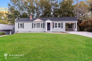 2761 Oldknow Dr NW in Atlanta, GA - Building Photo