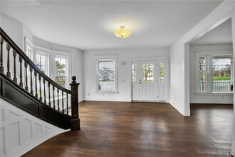 5849 Broadway in Lancaster, NY - Building Photo - Building Photo