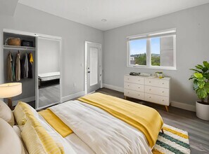 5401 Carlin St in Los Angeles, CA - Building Photo - Building Photo