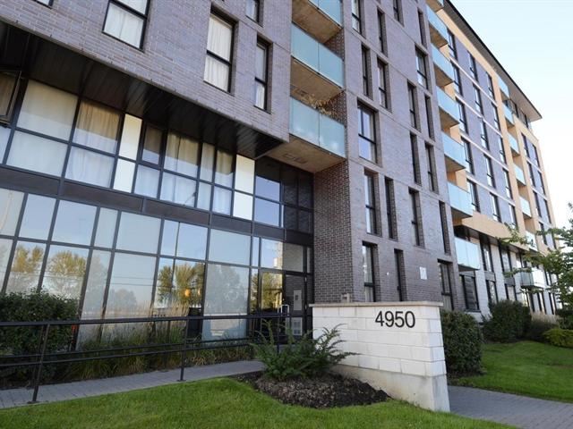 property at 4950 De La Savane Rue
