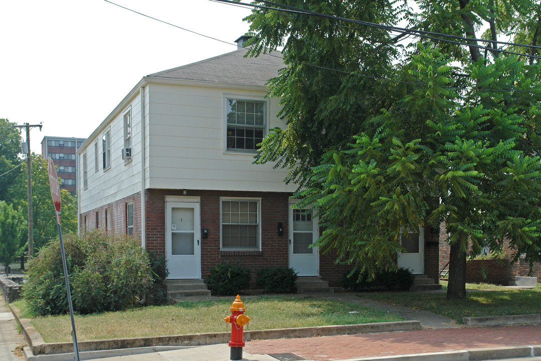 546 Fatherland St in Nashville, TN - Building Photo