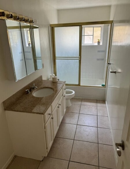 404 E Hyde Park Blvd in Inglewood, CA - Building Photo - Building Photo