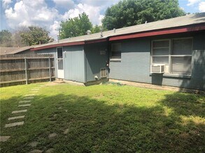 7005 Guadalupe St in Austin, TX - Building Photo - Building Photo