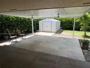 20420 SW 122nd Ave in Miami, FL - Building Photo - Building Photo