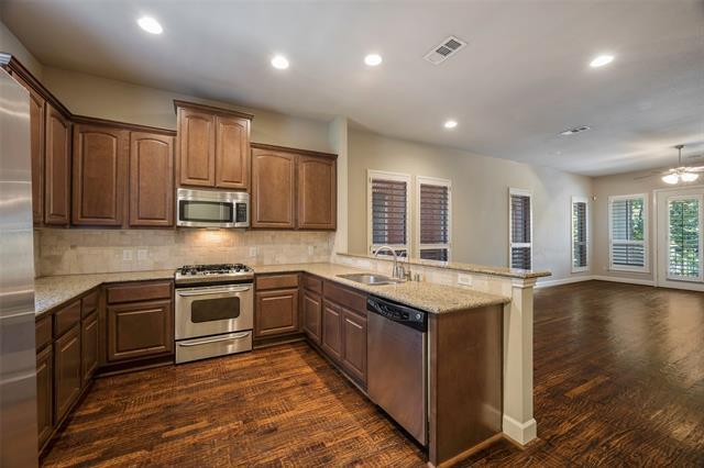 property at 2222 Marilla St