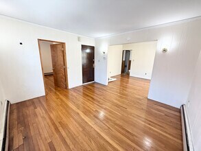 7 Mission St, Unit 1 in Boston, MA - Building Photo - Building Photo