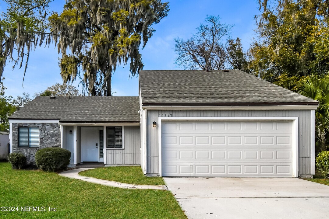 11437 Ashley Manor Way in Jacksonville, FL - Building Photo
