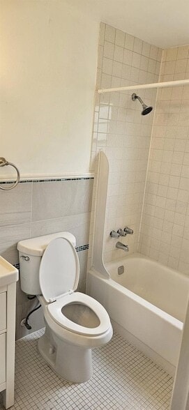 property at 1548 SE 27th St
