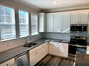 108 Glencoe Ln in Mooresville, NC - Building Photo - Building Photo