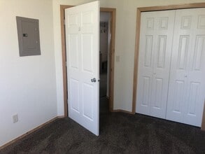 802 E Main St in East Helena, MT - Building Photo - Building Photo