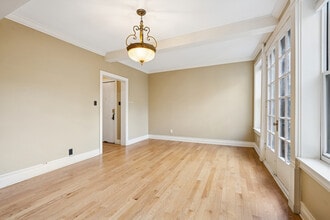 2315 N Commonwealth Ave in Chicago, IL - Building Photo - Building Photo