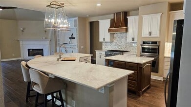 1002 Pine Meadow Ct in Southlake, TX - Building Photo - Building Photo
