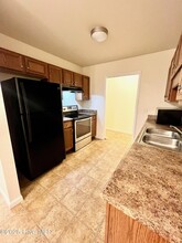 300 Snow Bell Ct in Richlands, NC - Building Photo - Building Photo