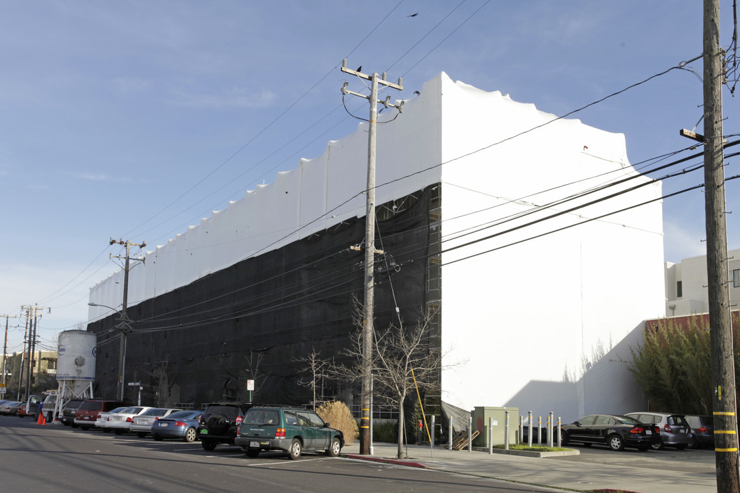 Liquid Sugar Lofts in Emeryville, CA - Building Photo