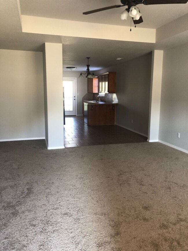 1105 N 8th St in Van Buren, AR - Building Photo - Building Photo