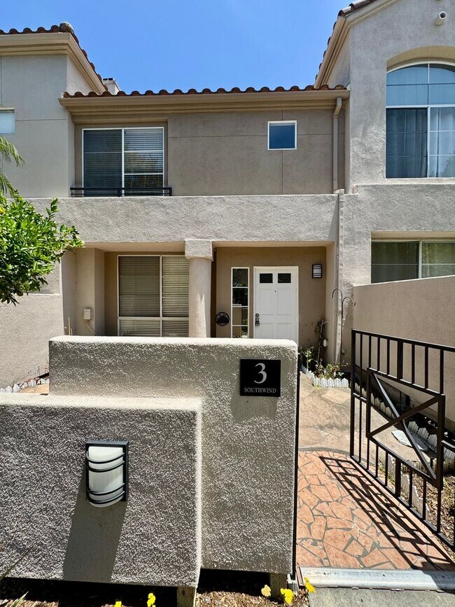 3 Southwind in Aliso Viejo, CA - Building Photo - Building Photo