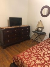 144 Homestead St, Unit 2 in Boston, MA - Building Photo - Building Photo