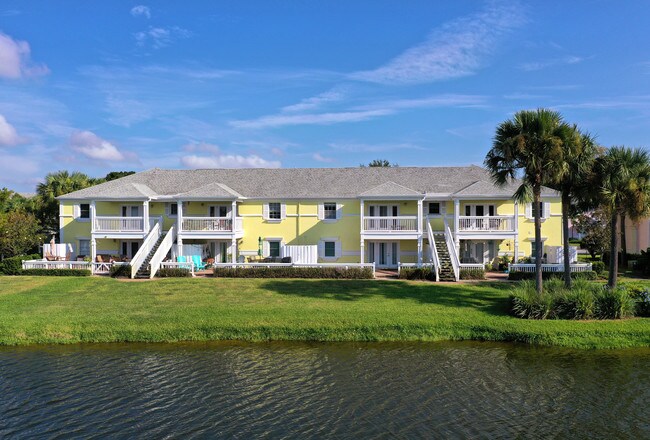121 Sea Horse Dr SE