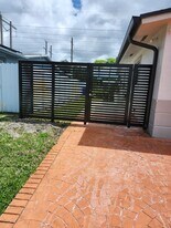 1901 NW 93rd Ave in Pembroke Pines, FL - Building Photo