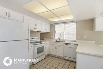 1813 E Alta Vista Rd in Phoenix, AZ - Building Photo - Building Photo