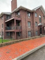 1 Station St, Unit 2-1 in Hingham, MA - Building Photo