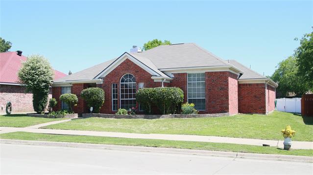property at 2226 Orchard Trail