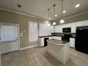 1319 Bromley Park Dr in Baton Rouge, LA - Building Photo - Building Photo