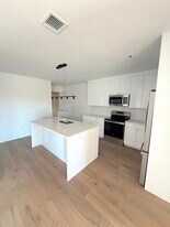 1121 Dorchester Ave in Boston, MA - Building Photo