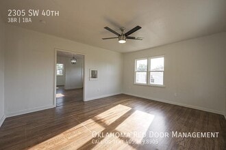 2305 SW 40th St in Oklahoma City, OK - Building Photo - Building Photo
