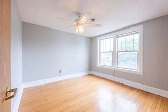 3519 University Ave in Des Moines, IA - Building Photo - Building Photo