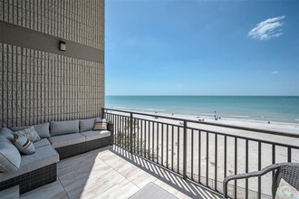 19700 Gulf Blvd in Indian Shores, FL - Building Photo - Building Photo