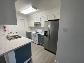 2310 Bobbie St in Bossier City, LA - Building Photo - Building Photo