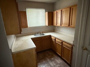 12211 Stoepel St, Unit #1- Lower in Detroit, MI - Building Photo - Building Photo