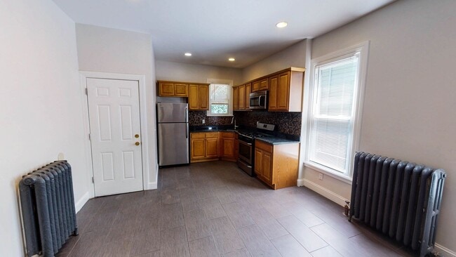 111 Blake St in New Haven, CT - Building Photo - Building Photo