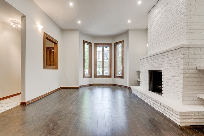 190 Seaton St in Toronto, ON - Building Photo - Building Photo