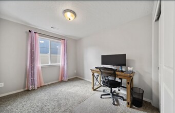 14510 E Caprio Ave in Spokane Valley, WA - Building Photo - Building Photo