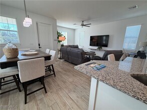 1727 Danford St in Naples, FL - Building Photo - Building Photo