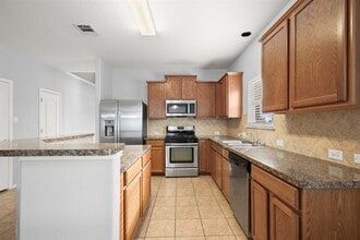 4617 Tiddle Ln in Pflugerville, TX - Building Photo - Building Photo