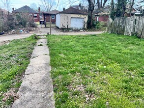 5654 Acme Ave in St. Louis, MO - Building Photo - Building Photo