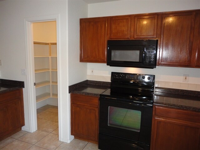 3729 S Tambor in Mesa, AZ - Foto de edificio - Building Photo