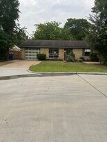 5519 Cannonway Dr in Houston, TX - Building Photo