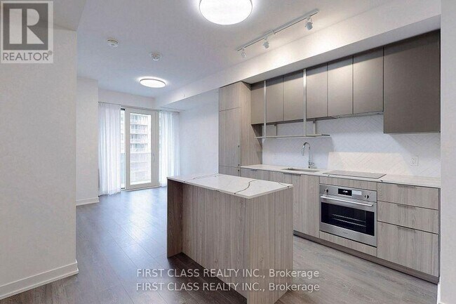 712-715 HOLMES Ave in North York, ON - Building Photo - Building Photo