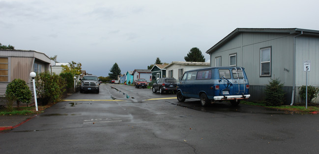 Westview Mobile Estates in Cornelius, OR - Foto de edificio - Building Photo